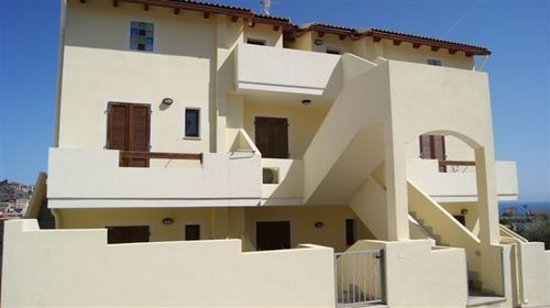 Residence Li Russi 卡斯特尔萨多 外观 照片